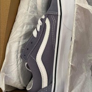 old skool purple vans size 6.5 women (never worn)